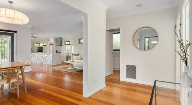 Luxurious 3-bed Home With Outdoor Spa, Rezervasyon Tatil Köyü Melbourne Melbourne