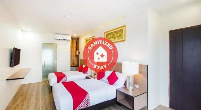 Люкс Standard OYO 489 Casa Mia Hotel Suites