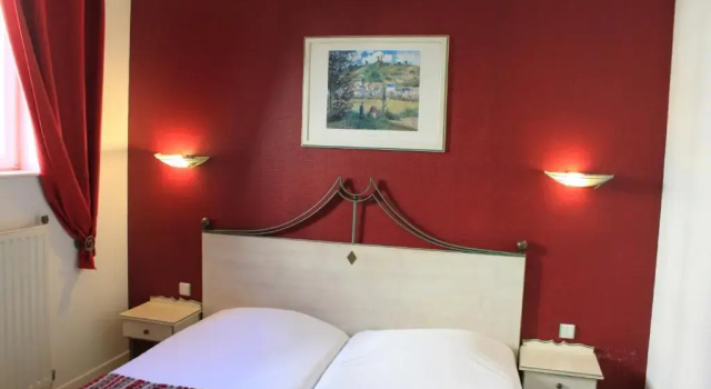 Трёхместный номер Comfort Hôtel de Paris - Dijon Centre Gare