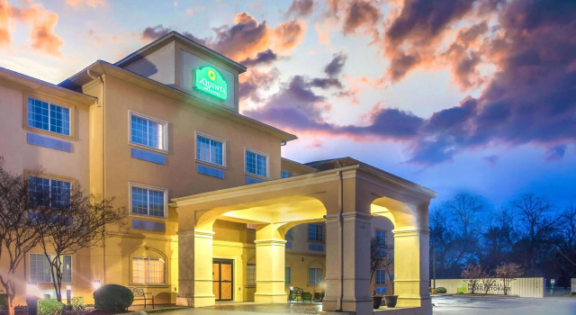 La Quinta by Wyndham Fort Smith, Забронировать Отель Massard Ozarks