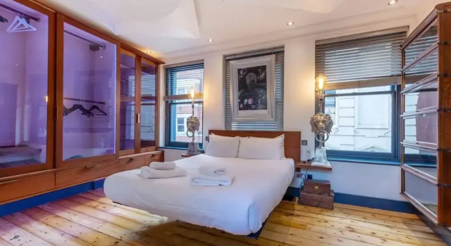 Penthouse With Rooftop Overlooking British Museum, Забронировать Апартаменты/квартира Лондон Большой Лондон, рядом с Юстон сквер