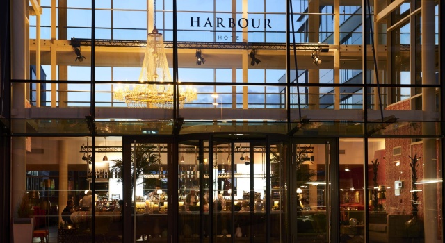 Harbour Hotel & Spa Guildford, Забронировать Отель Отели High Weald с бассейном, Бассейн