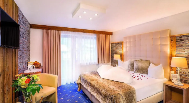 Ad Laca, Rezervați Hotel See Ischgl-Paznaun, lângă Übungslift 1