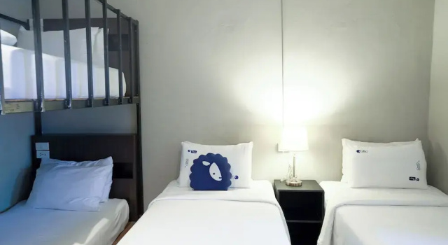 Четырёхместный номер Koko Party Deluxe Kokotel Phuket Patong