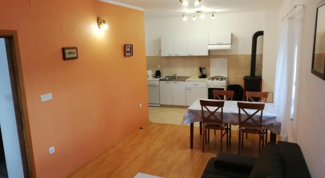 Апартаменты Цокольный этаж Apartments Valiza III i Apartments Valiza IV