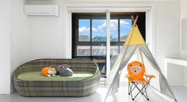 Номер Standard c 1 комнатой с балконом Gyeongju Jullietapoolvilla&kidspension