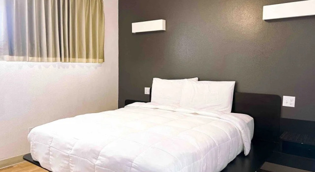 Red Roof Inn Del Rio, Забронировать Апарт-отель Дель-Рио штат Техас