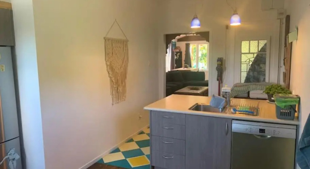 The Salty Bach, Rezervovat Hotel Raglan 