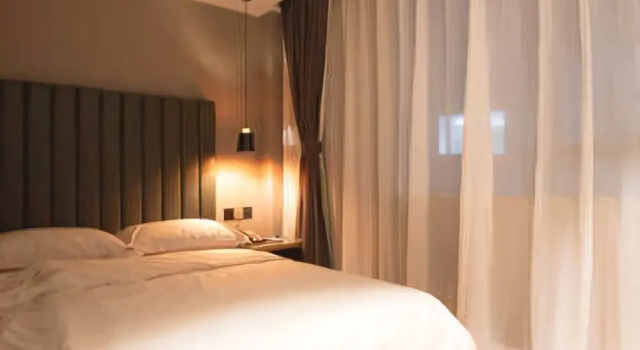 Wuhan Zaixu Hotel