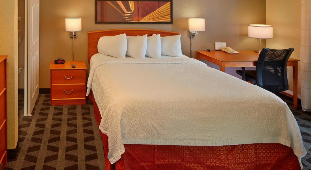 Люкс с 2 комнатами TownePlace Suites by Marriott Orlando East/UCF Area