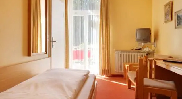 Villa Dora Petit Hôtel, Κράτηση Ξενοδοχείο Bad Reichenhall Berchtesgadener Land, κοντά στο Τελεφερίκ Predigtstuhl