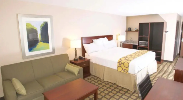 Двухместный номер Standard c 1 комнатой Quality Inn & Suites Big Spring