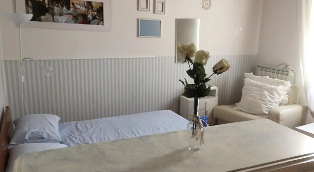 Casa Maria, 予約 ベッド・アンド・ブレックファースト Salerno Old Town サレルノ, Villa Comunale周辺