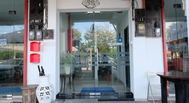 Spot On 89901 Hotel Ship Arm, Забронировать Отель Рембау Негри-Сембилан