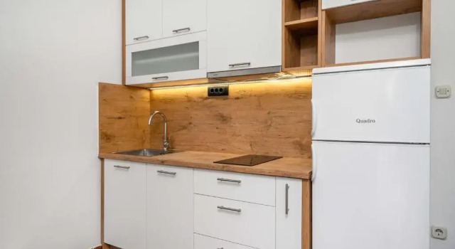 Апартаменты Heritage Residence in Center with pool