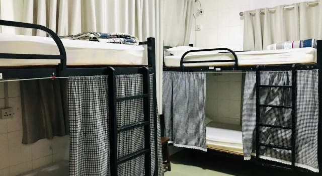 Postel ve společném pokoji Celia Hostel Mandalay