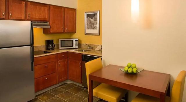 Двухместный люкс c 1 комнатой Residence Inn by Marriott Dallas Addison Quorum Drive