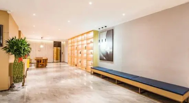 Urba Hotel (Beijing West Railway Station Lize Business District), Забронировать Отель Пекин район Пекина, рядом с Lize Coach Terminal Station