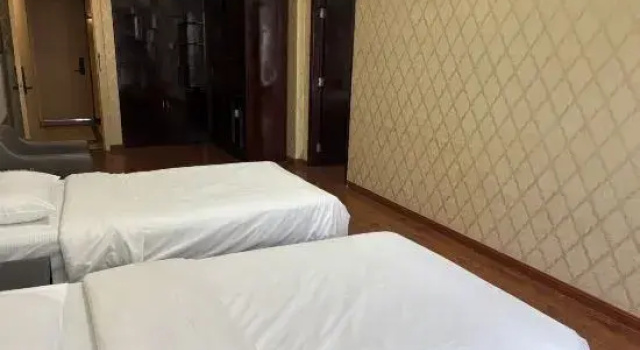 Люкс Business Tongbao Hotel