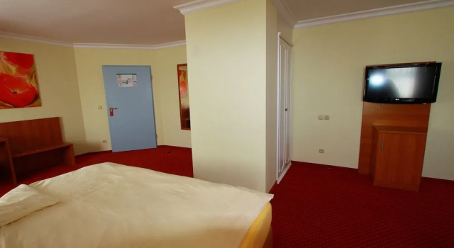Полулюкс Abasto Hotel Eichenau