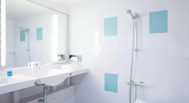 Двухместный номер Standard Novotel Glasgow Centre