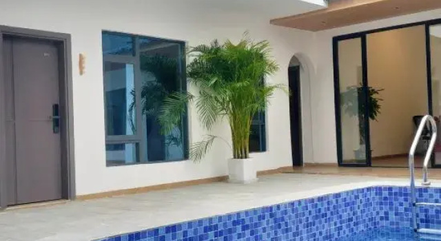 Beihai Huanxi Chinese Inn Homestay, Забронировать Отель Отели Бэйхай с парковкой, Парковка