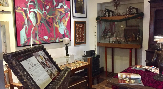 Hotel Boutique Casa San Marcos, Забронировать Отель «постель и завтрак» Отели Кито с парковкой, рядом с Viewpoint El Panecillo, Парковка