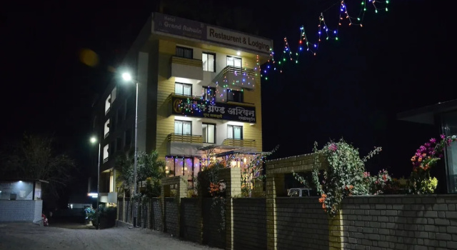 OYO 4017 Hotel Grand Ashwin 1, Забронировать Отель Отели штата Махараштры с завтраком, Завтраки