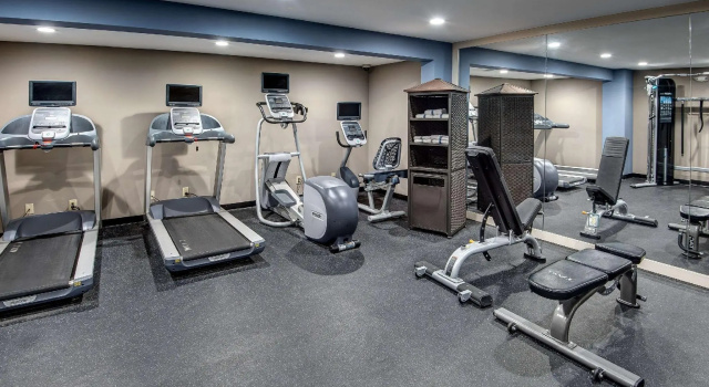 Четырёхместный номер Standard Days Hotel by Wyndham Toms River Jersey Shore