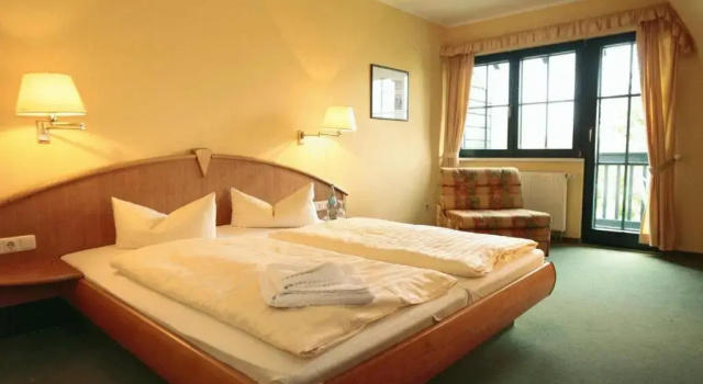 Hotel Leuchtfeuer, Забронировать Отель Мариендорф 