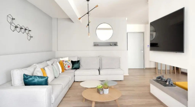 Urban Melodies Apartment