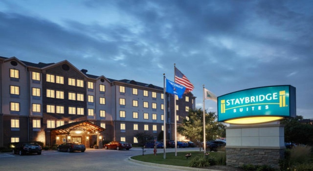 Люкс c 1 комнатой Staybridge Suites Milwaukee Airport South by IHG
