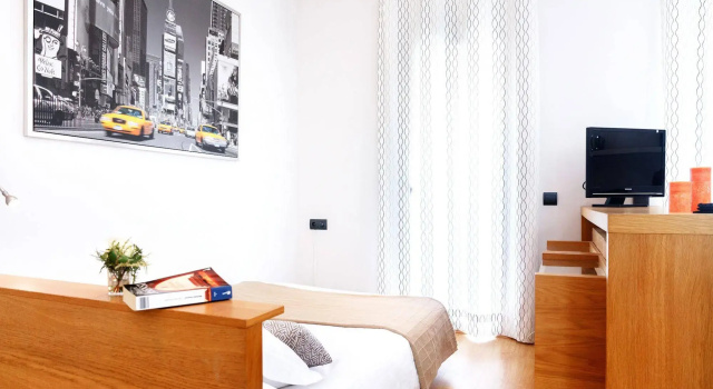 Feelathome Bonavista Apartment, Забронировать Апартаменты/квартира Отели Барселоны с парковкой, Парковка