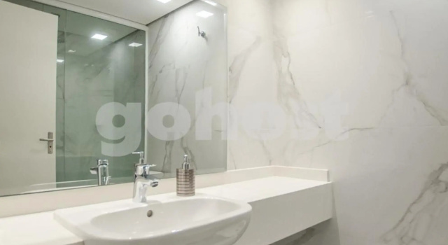 Tranquilo y cómodo apartamento en Villa Morra 2D006