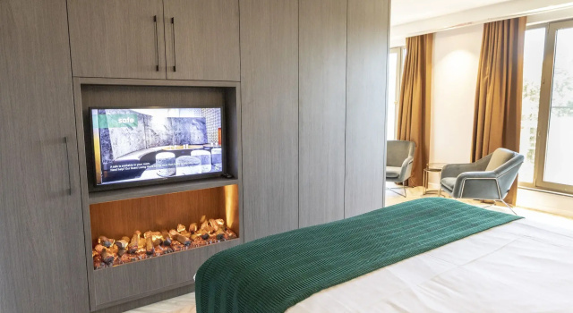 M Hotel, Забронировать Отель Генк 