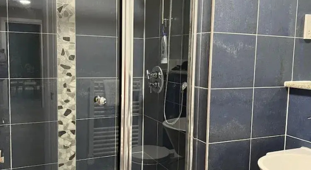 SS- Penthouse Lux suite, Забронировать Отель Бизнес-отели Бирмингема, рядом с Nelson's Statue, 4* 5*