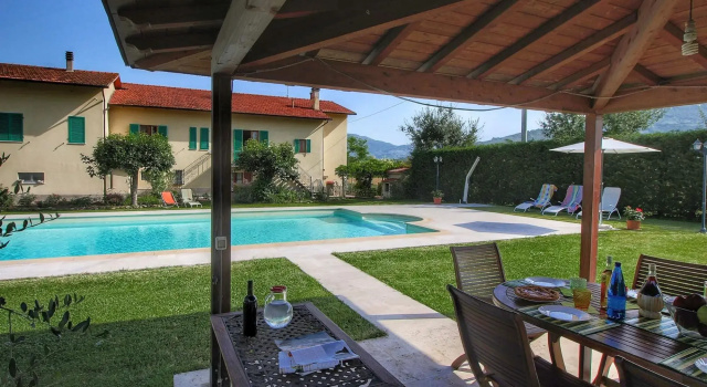 Serenity farmhouse in Castiglion Fiorentino, Забронировать Дом для отпуска Отели Кастильон-Фьорентино с парковкой, Парковка