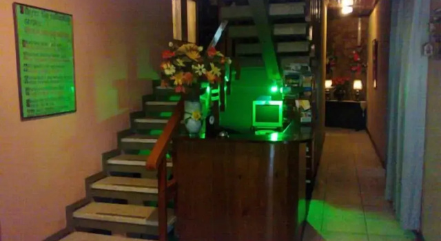 Charly's Place Hotel, Забронировать Отель Алахуэла 