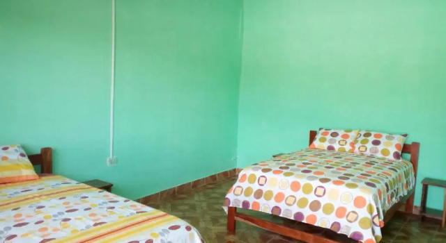 Трёхместный номер Economy Perezoso Hostel