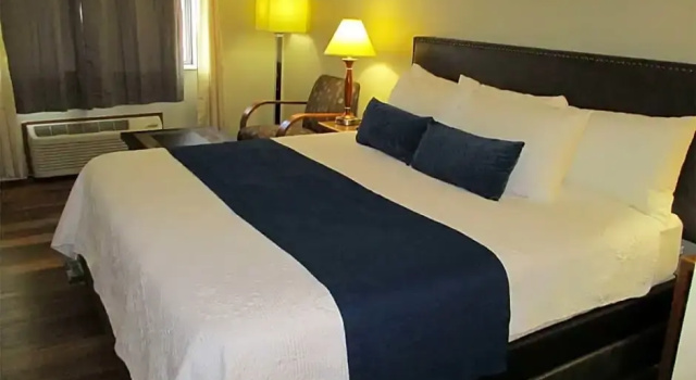 Номер Standard Travelodge by Wyndham Redwood Falls