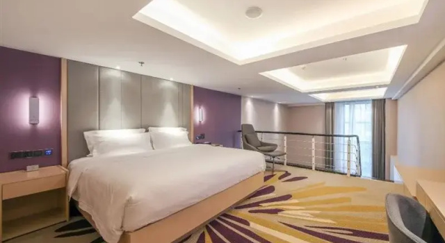 Lavande Hotel (Wuhan Jinyin Lake University of Light Industry)