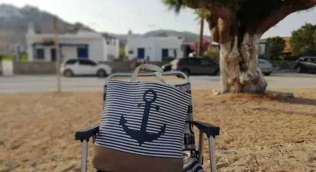 Studios Agira Serifos, จอง เกสท์เฮาส์ Livadi กรีซ