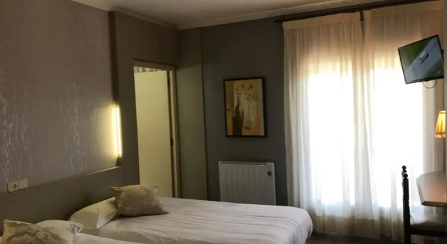 Hostal Esteba
