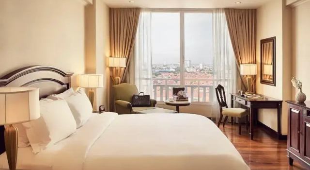 Двухместный номер Standard Sofitel Phnom Penh Phokeethra