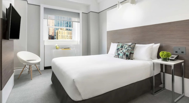 Superior Double ADA room Paramount Times Square - A Generator Hotel