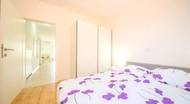Apartment With one Bedroom in Vrsi, With Furnished Terrace and Wifi -, Забронировать Апартаменты/квартира Муло Задарская жупания