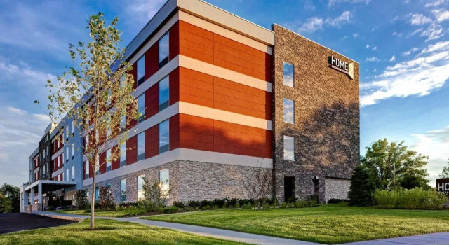 Home2 Suites Lincolnshire Chicago, IL, Varaa Hotelli Hotellit Illinois uima-altaalla, Uima-allas