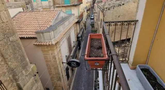 Al corso 3, Rezervați Apartament Naro Sicilia