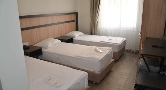 Трёхместный номер Deluxe Piyes Otel