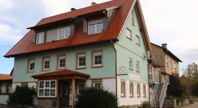D´r Rechenmacher Pension und Landgasthof, Забронировать Гостевой дом Отели Пфальбронн с бассейном, Бассейн